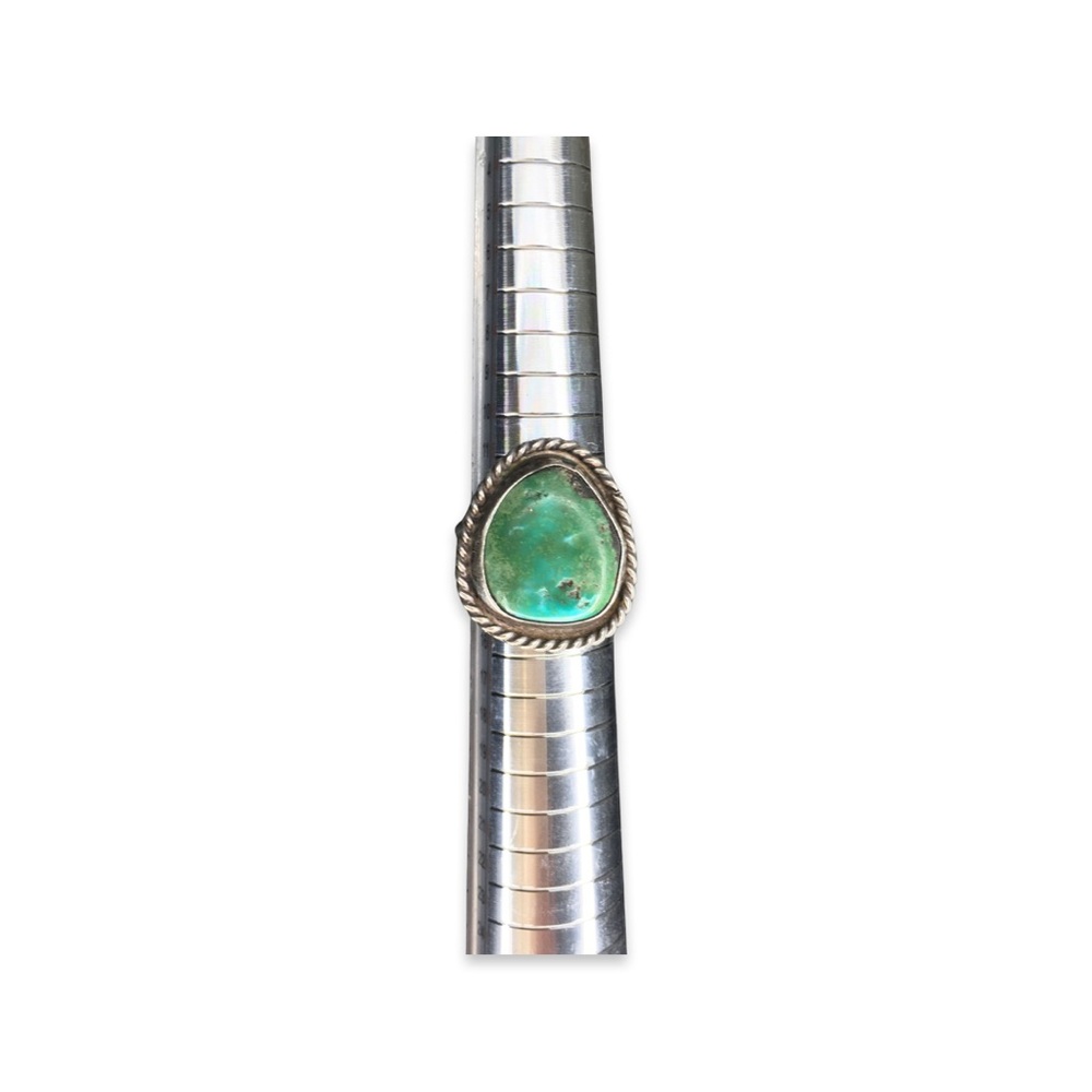 Vintage turquoise ring